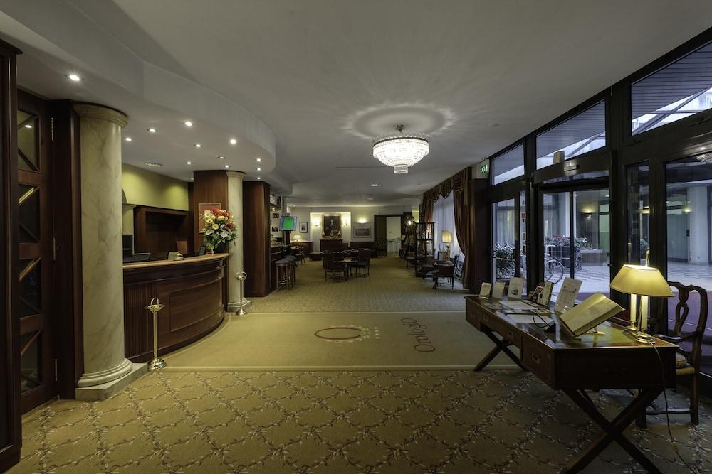 Orologio Hotel 4*